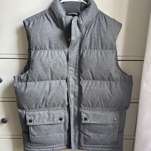 Old Navy Men's Charcoal Puffer Vest